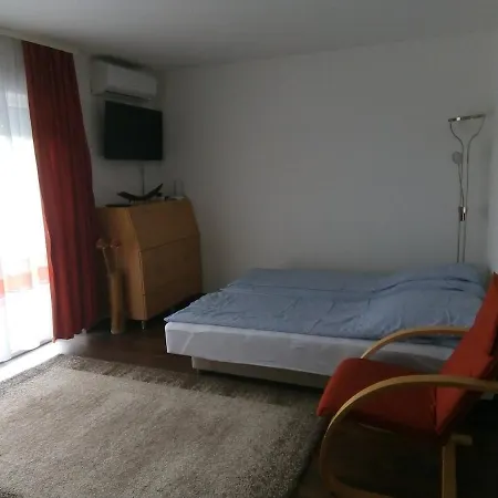 Aquarosa Apartment